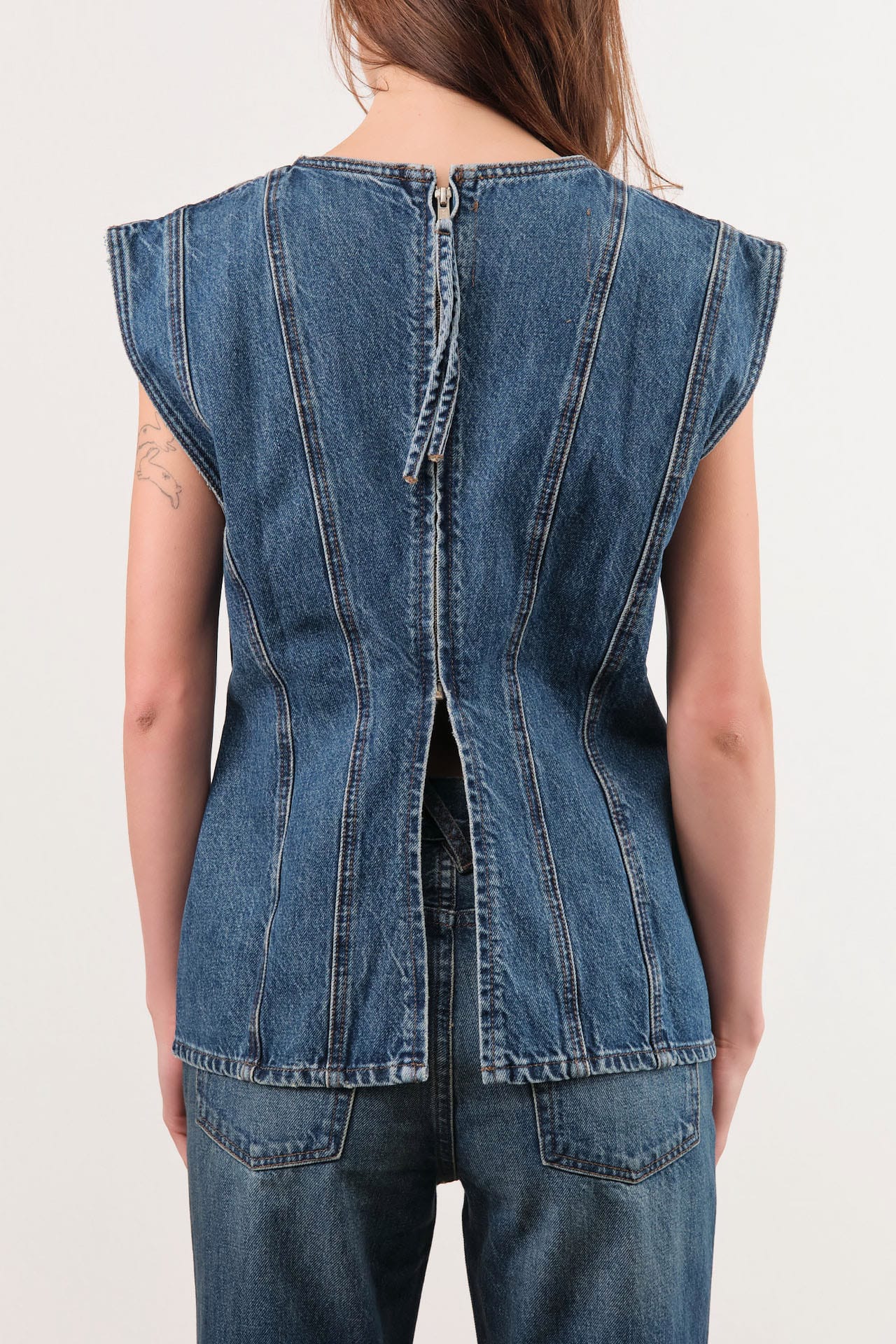Dala Apparel Womens Blouses Closed Back Top