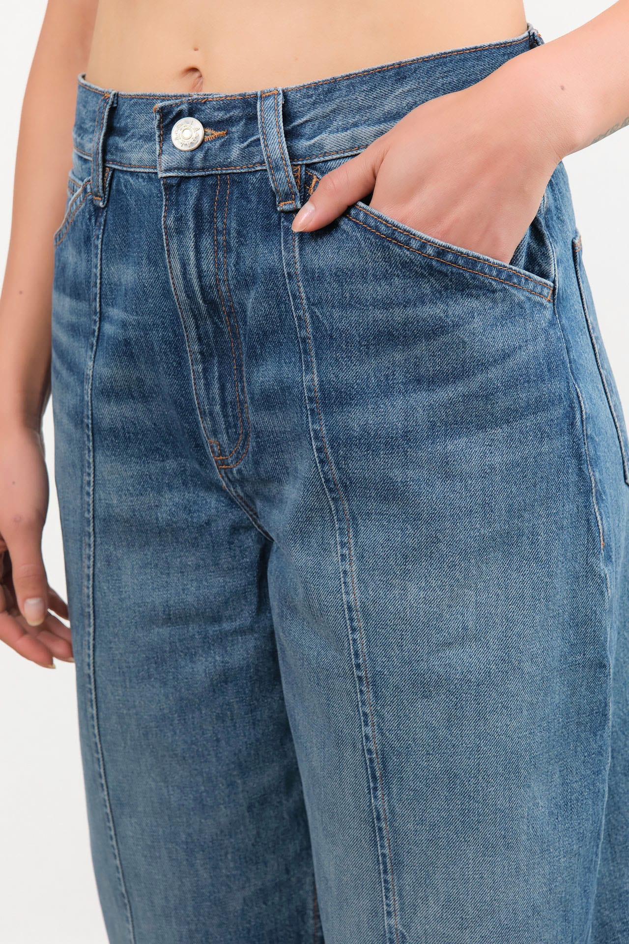 Dala Apparel Womens Denim Lido Ankle Jeans