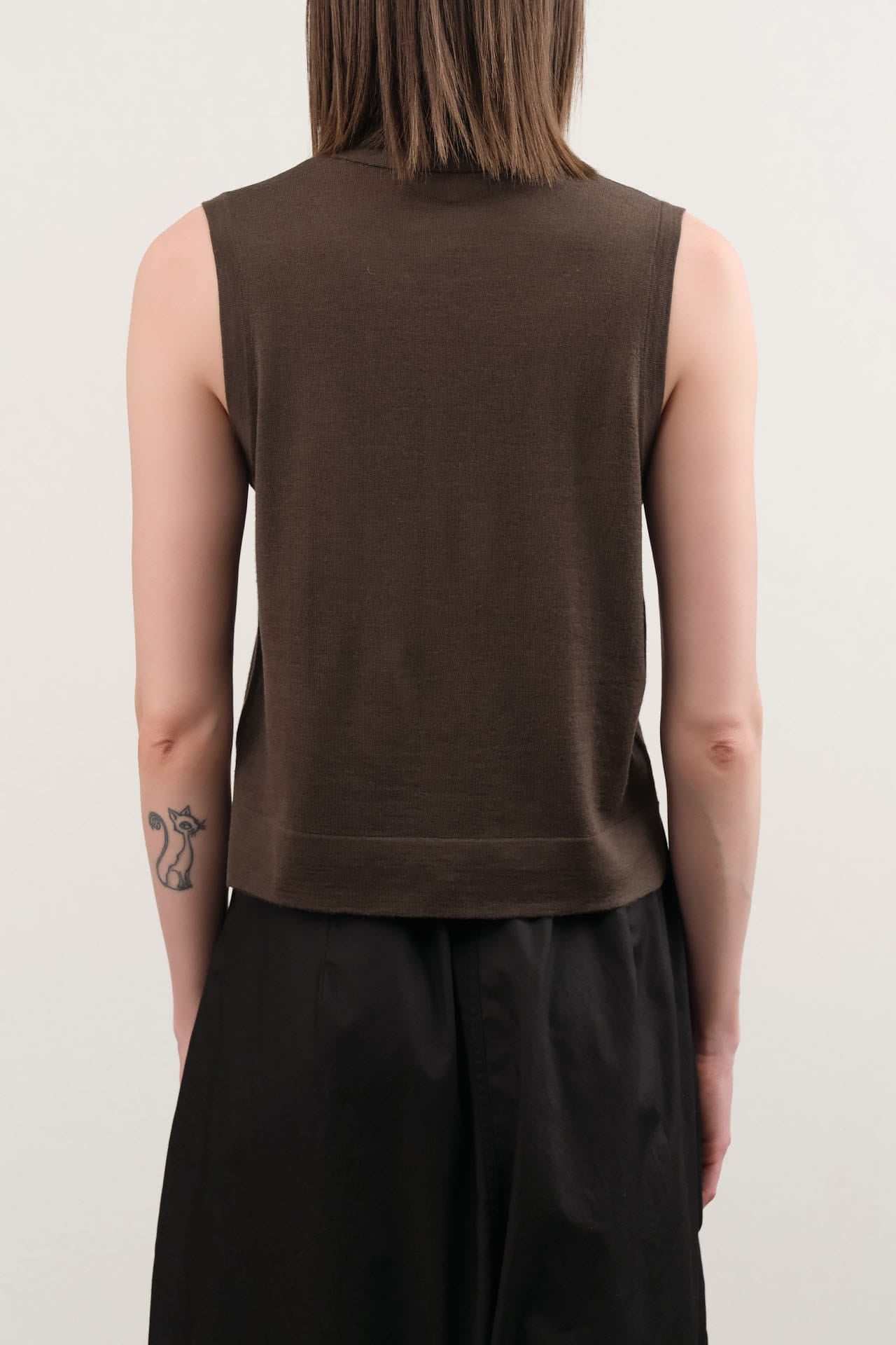 Demylee Apparel Womens Sweaters Ariya Superfine Merino Wool Vest