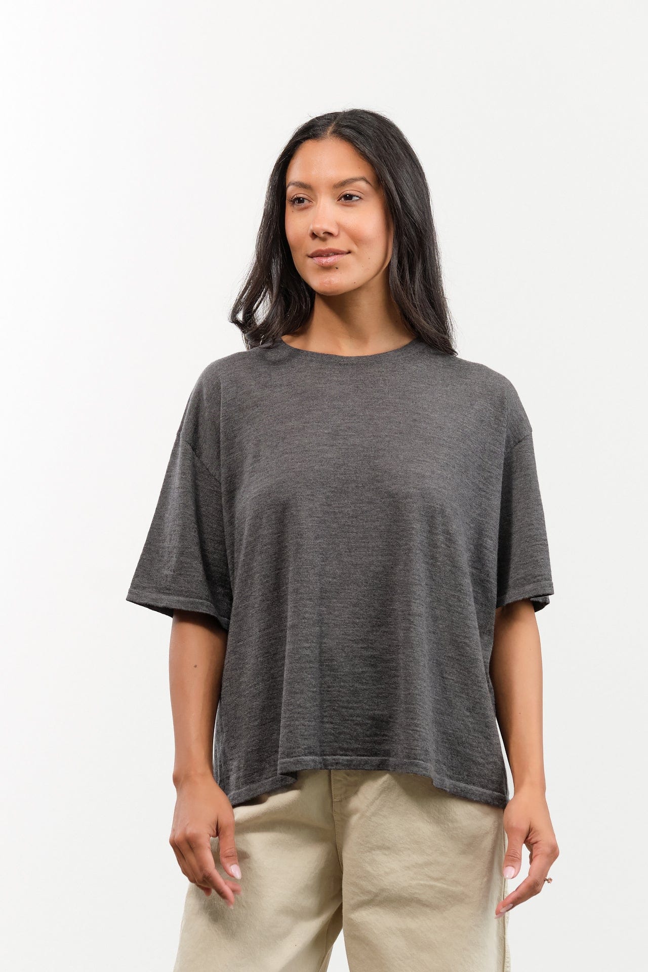 DEMYLEE Apparel Womens Sweaters Hazel Superfine Cashmere Top in Charcoal Heather