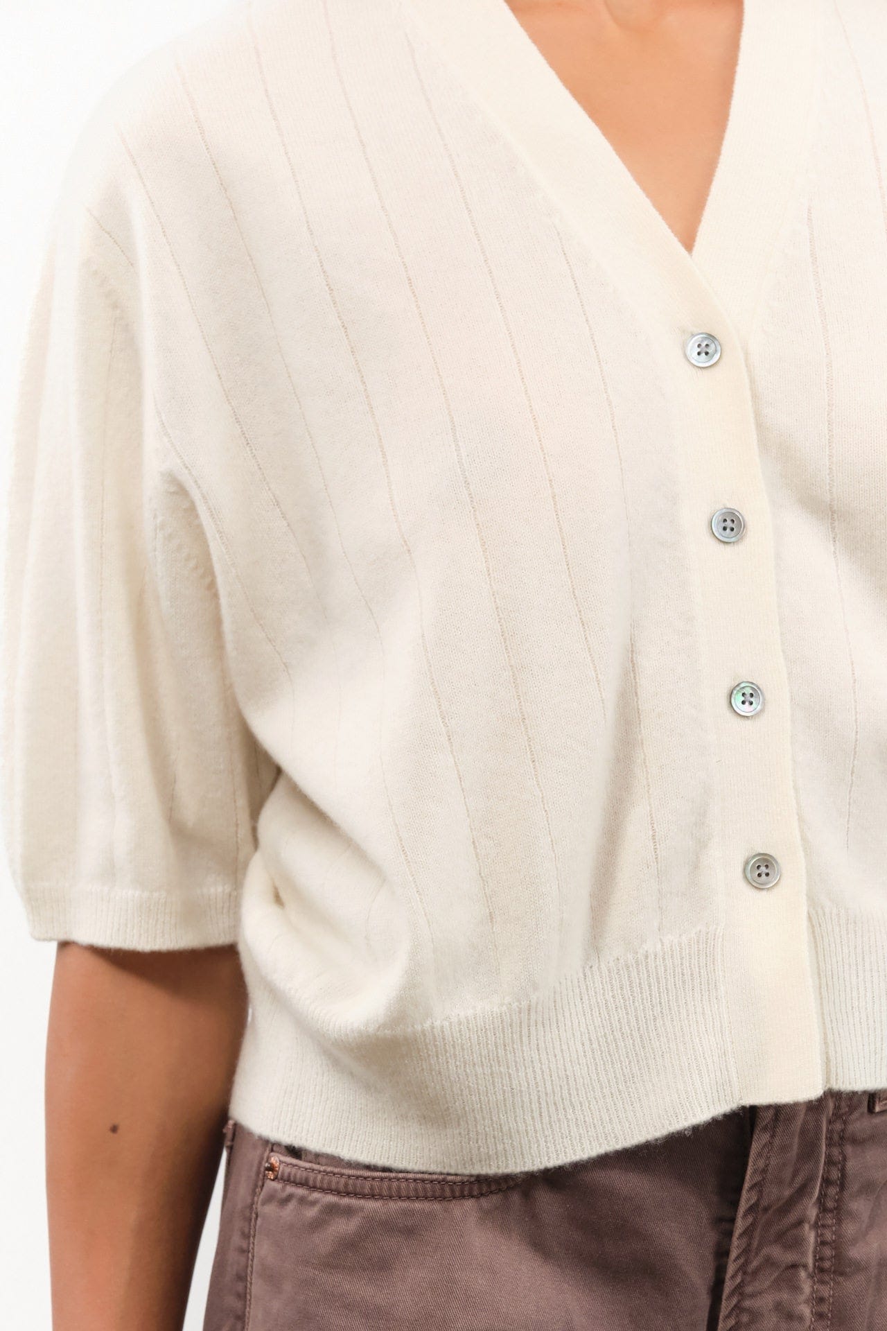 DEMYLEE Apparel Womens Sweaters Joan Cashmere Cardigan in Ivory