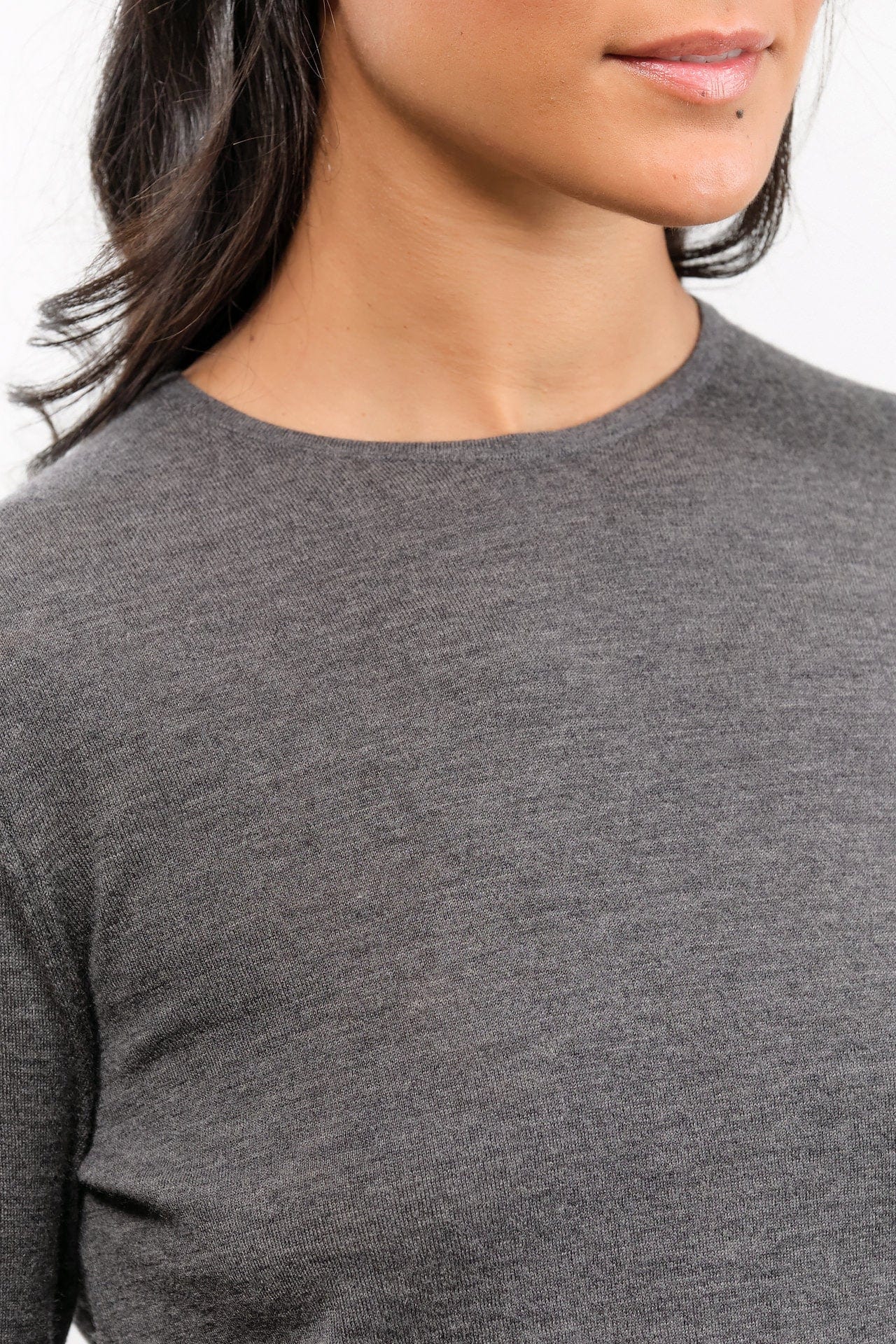 DEMYLEE Apparel Womens Sweaters Maeve Superfine Cashmere Sweater in Charcoal Heather