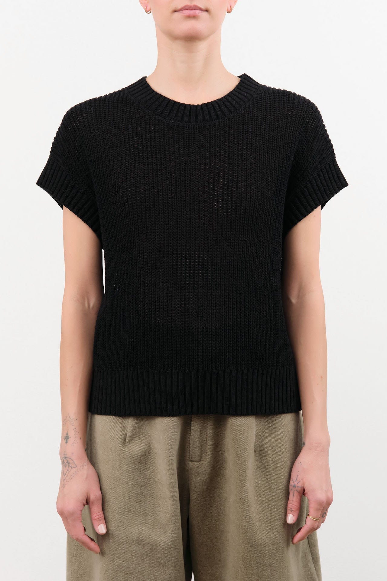 Demylee Apparel Womens Sweaters Marlowe Cotton Linen Top in Black