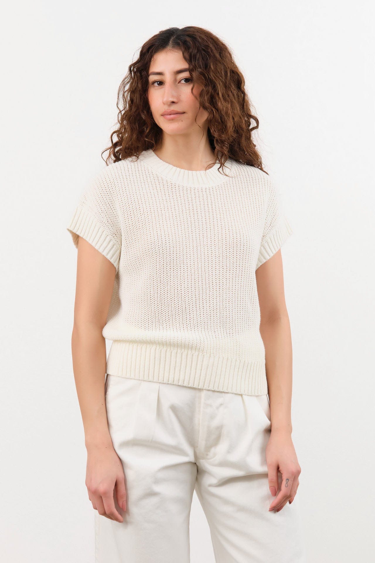 Demylee Apparel Womens Sweaters Marlowe Cotton Linen Top in Off White
