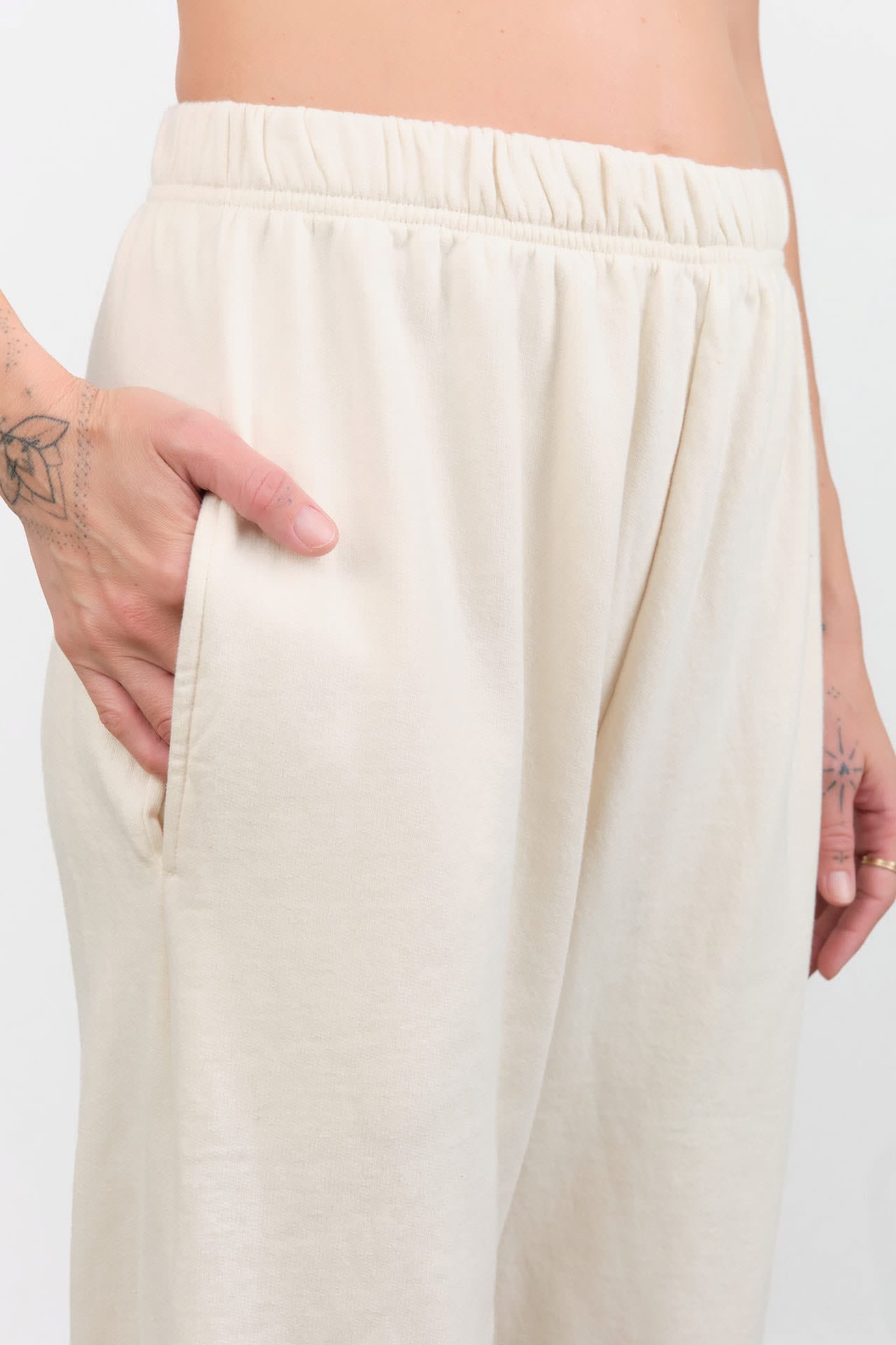 Wol Hide Apparel Womens Lounge Easy Sweatpant in Natural