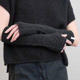 Cashmere Arm Warmer in Charcoal evam eva