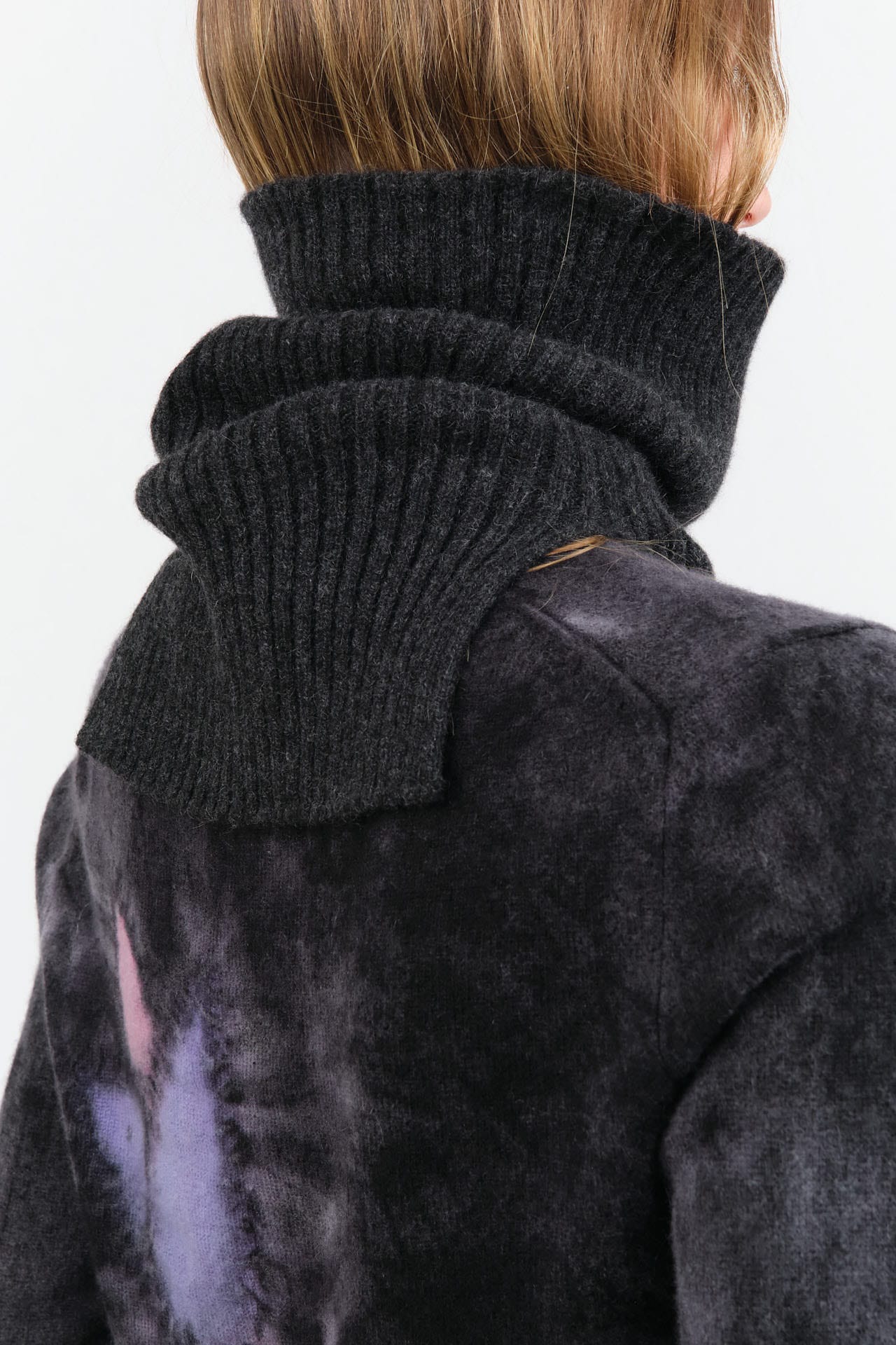 Evam Eva Accessories Scarves Cashmere Rib Snood in Charcoal Charcoal