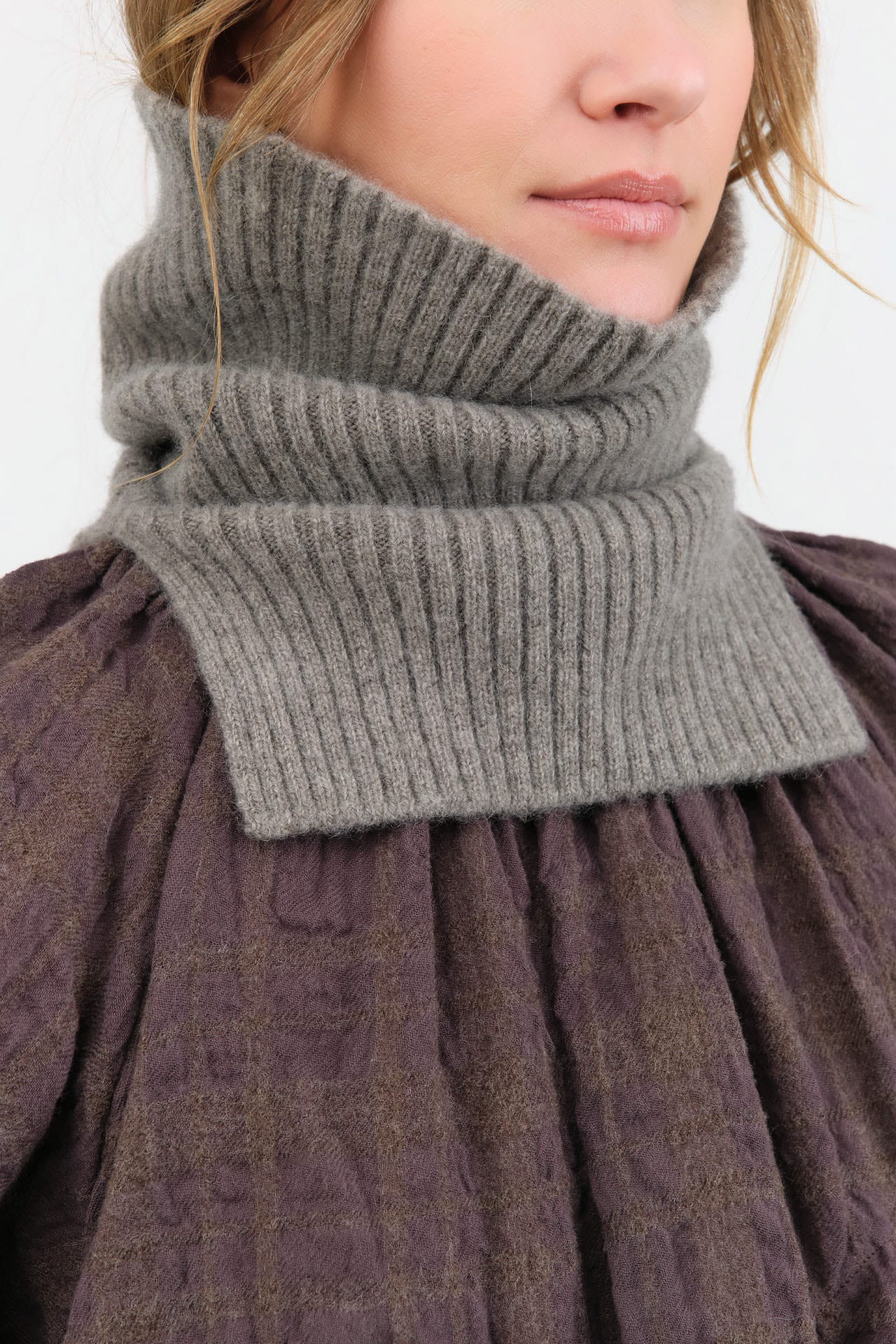 Evam Eva Accessories Scarves Cashmere Rib Snood in Mocha Mocha