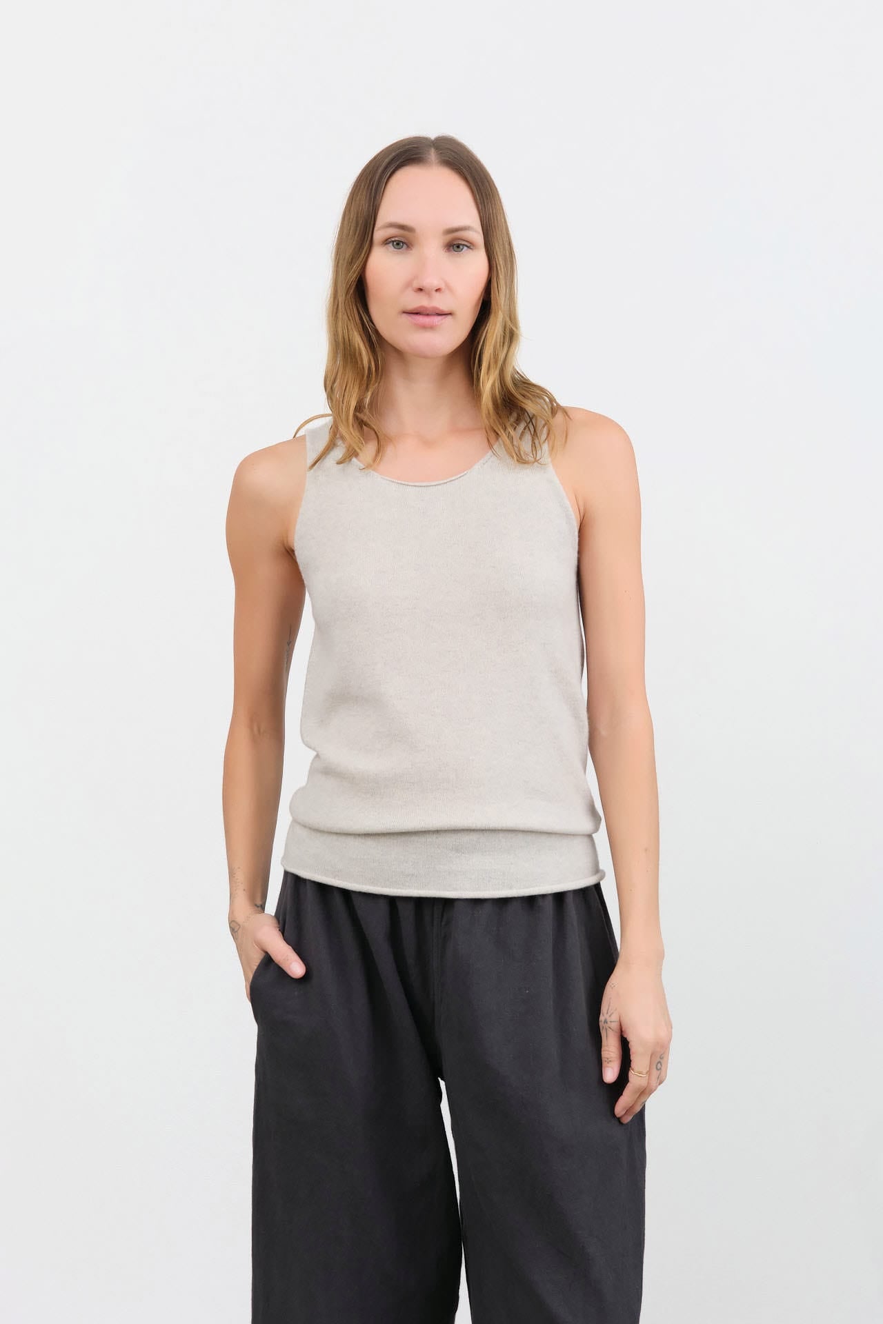 Evam Eva Apparel Womens Blouses Cashmere Sleeveless in Light Gray