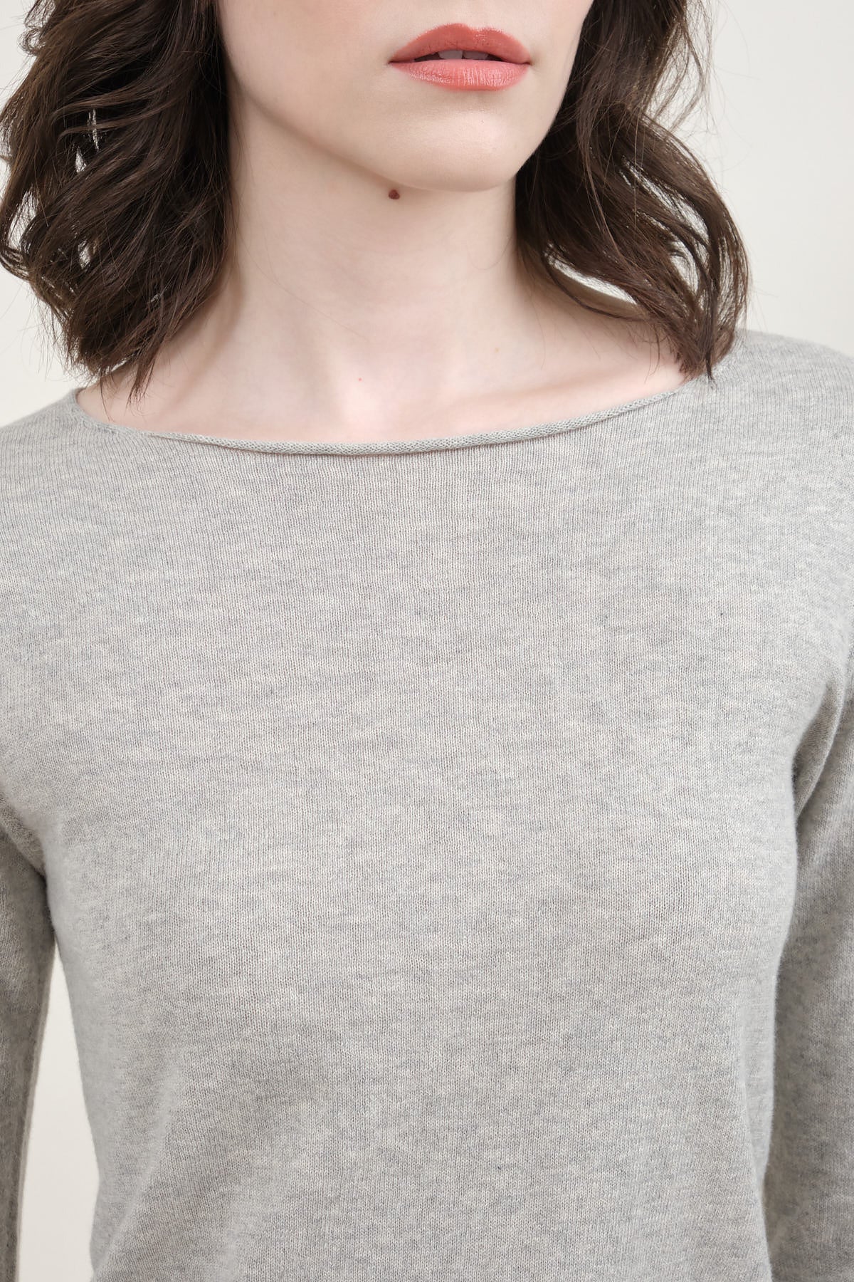 Neckline on Cotton Cashmere Pullover in Gray
