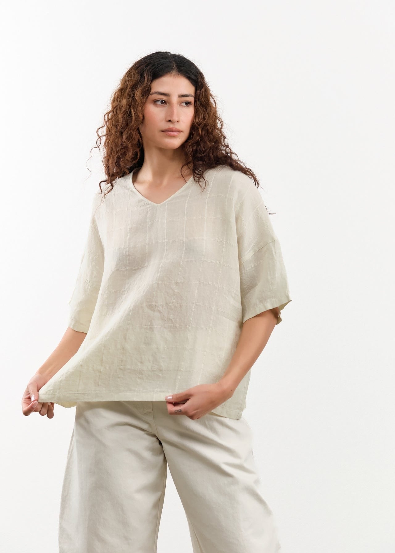 Evam Eva Apparel Womens Sweaters Linen Stitches Pullover in Ivory Ivory / One Size