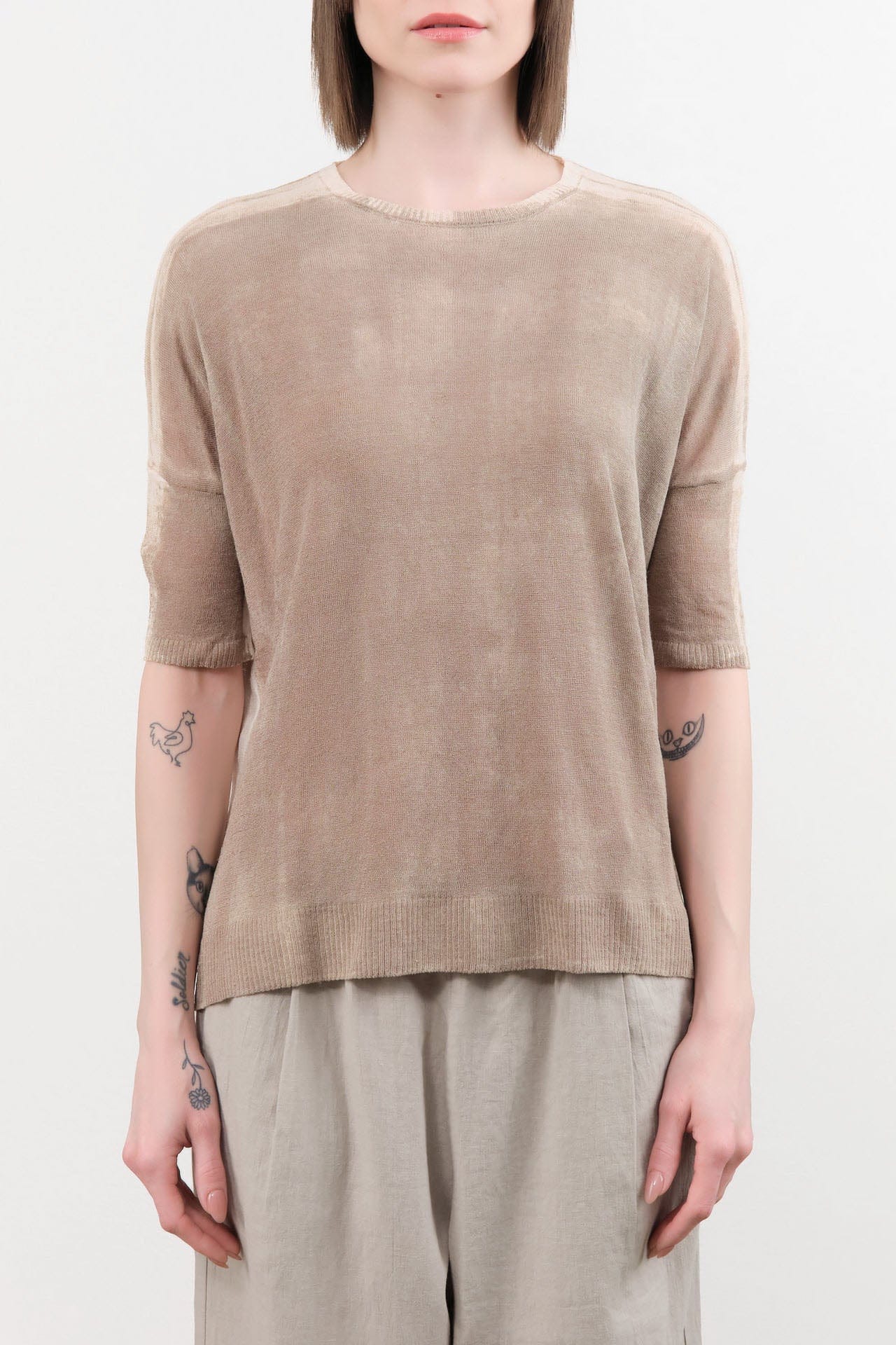 F Cashmere Apparel Womens Blouses Forbicine Linen T-Shirt in Beige