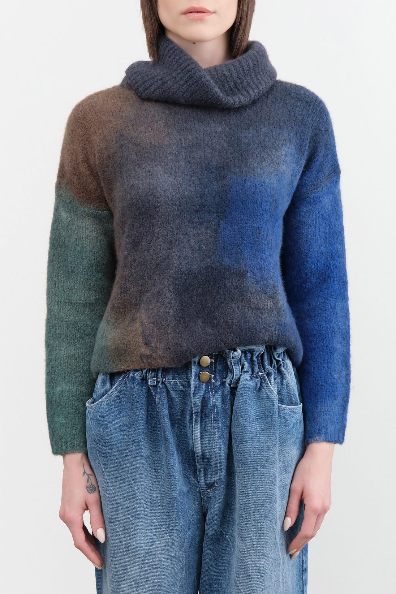 F Cashmere Apparel Womens Sweaters Luna Turtleneck Sweater in Blues
