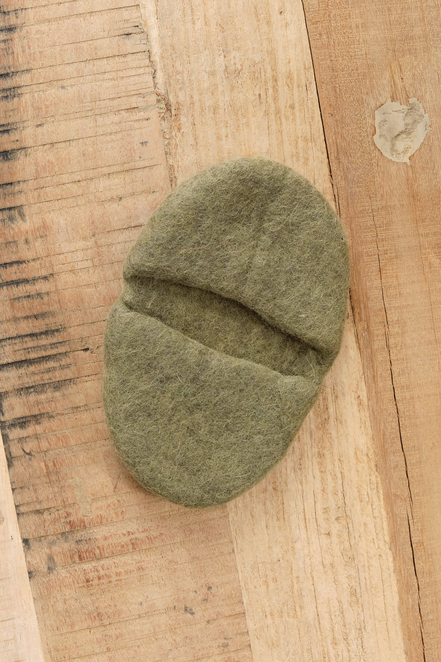 Farmhouse Pottery Artisan Felt Potholders Oven Mittens in Olive Green 