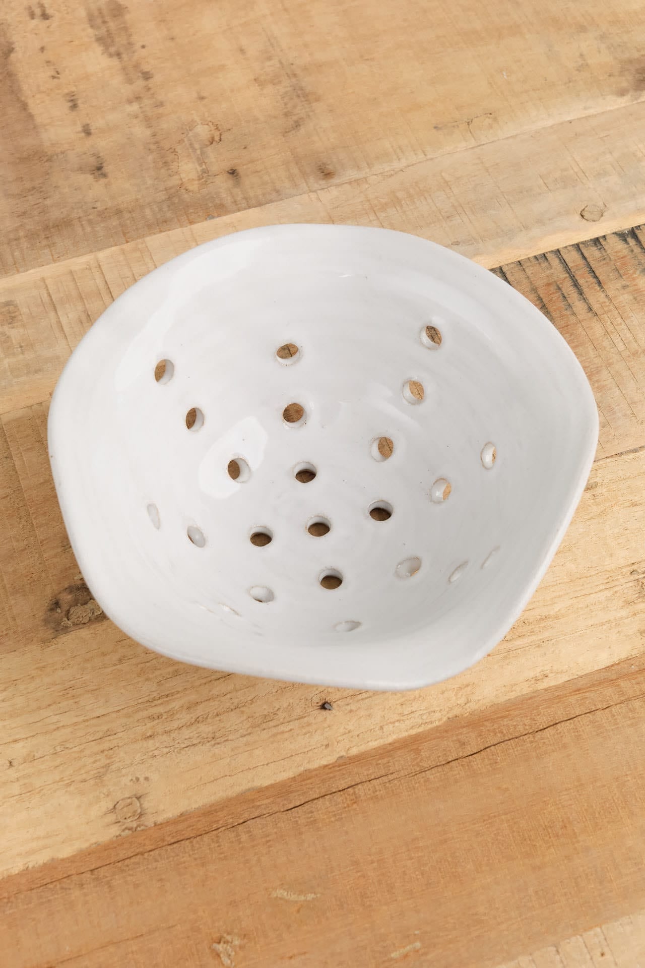 Farmhouse Pottery Home Kitchen Serving Windrow Berry Bowl Stoneware