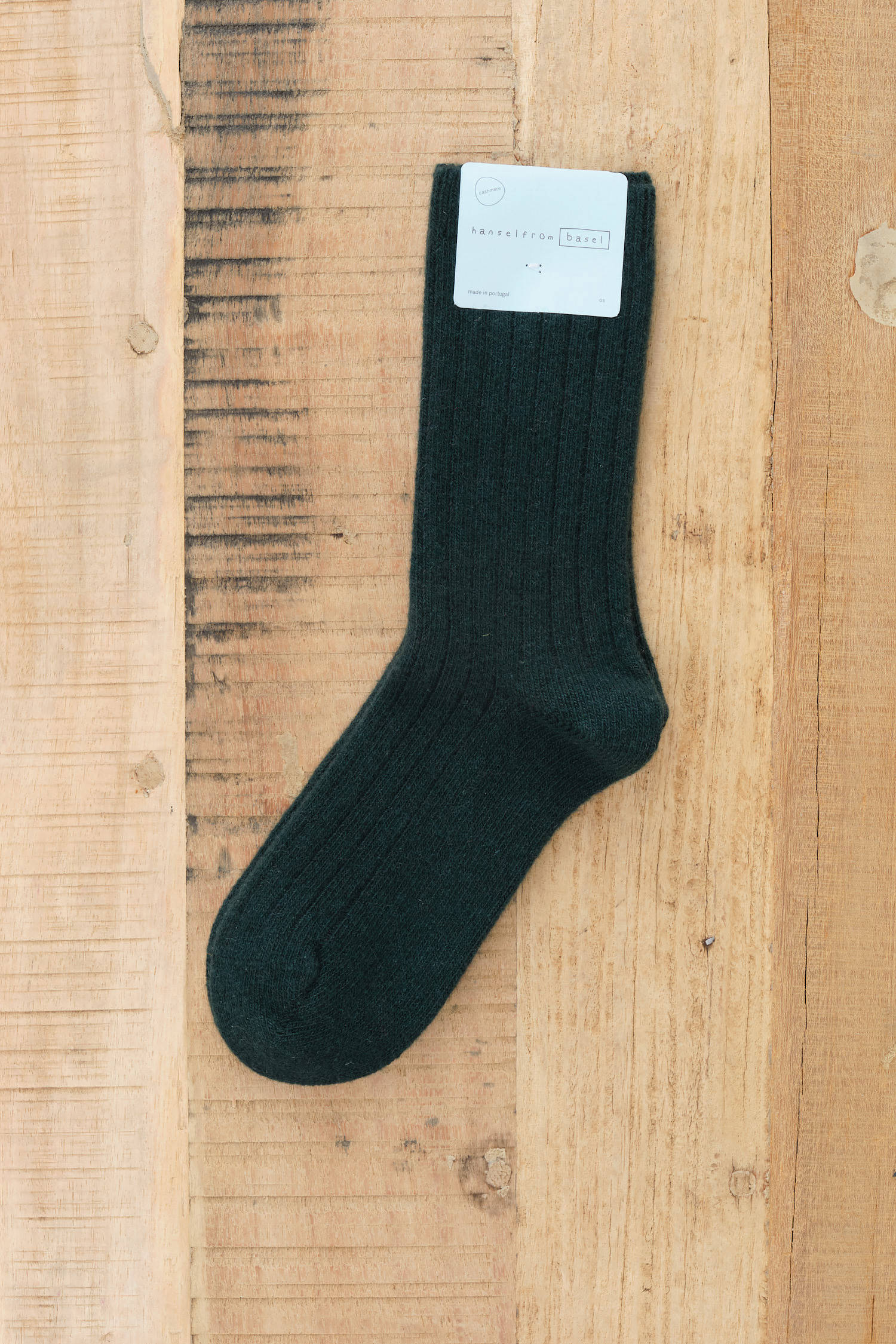 Hansel from Basel Italia Cashmere Cozy Rib Crew Socks in Forest Green