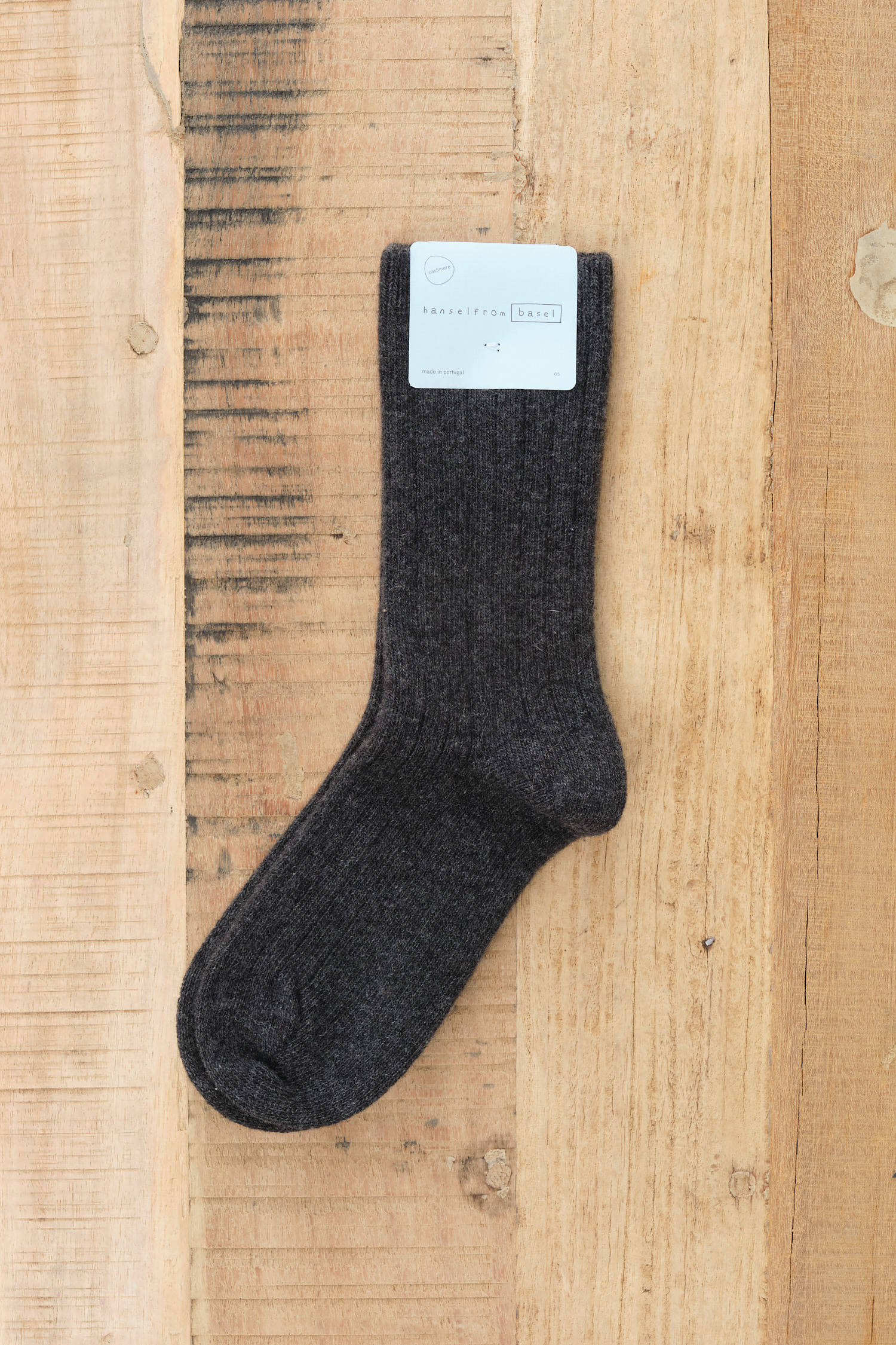 Hansel from Basel Italia Cashmere Cozy Rib Crew Socks in Charcoal