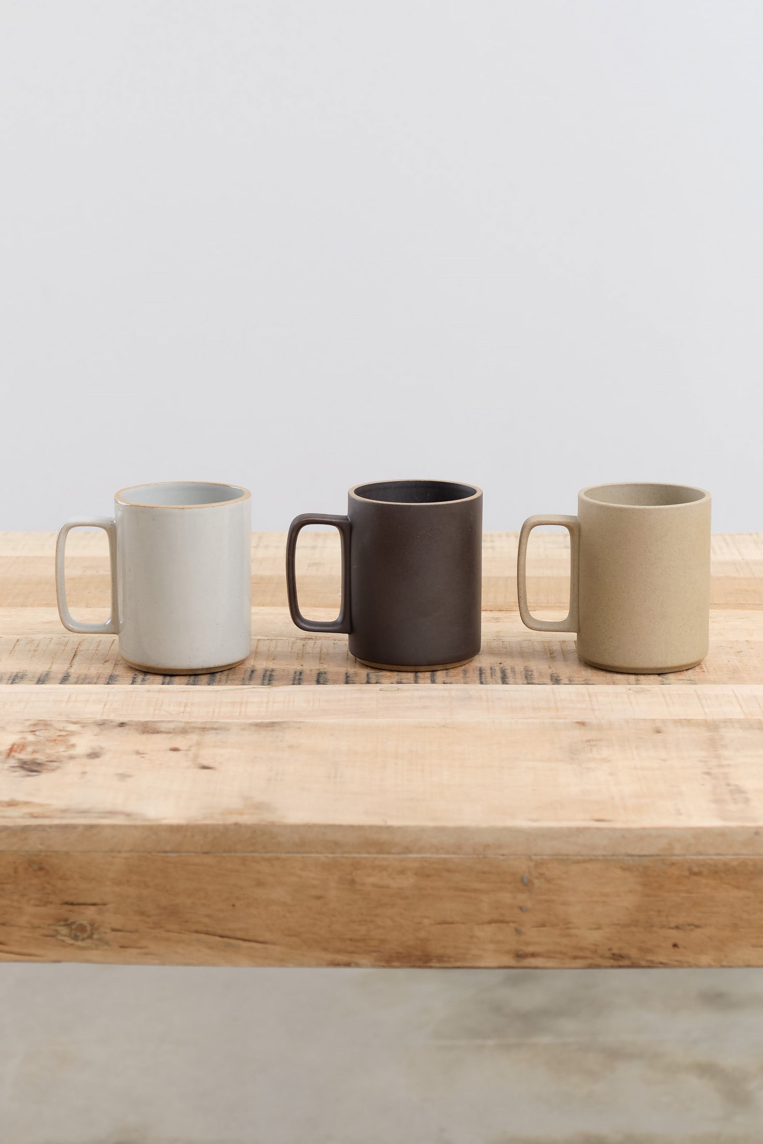 Ceramic 15 oz Mug in Gloss Gray Natural and Black by Hasami Porcelain 