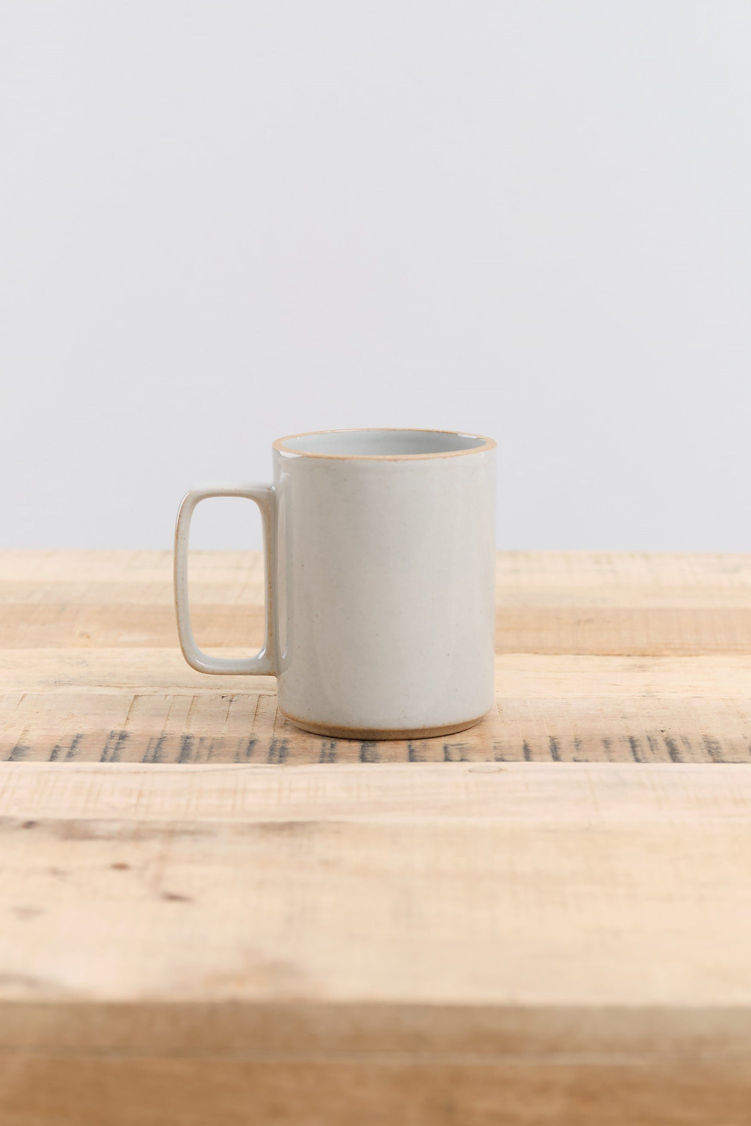 Hasami Porcelain Ceramic 15 oz Mug in Gloss Gray Natural and Black