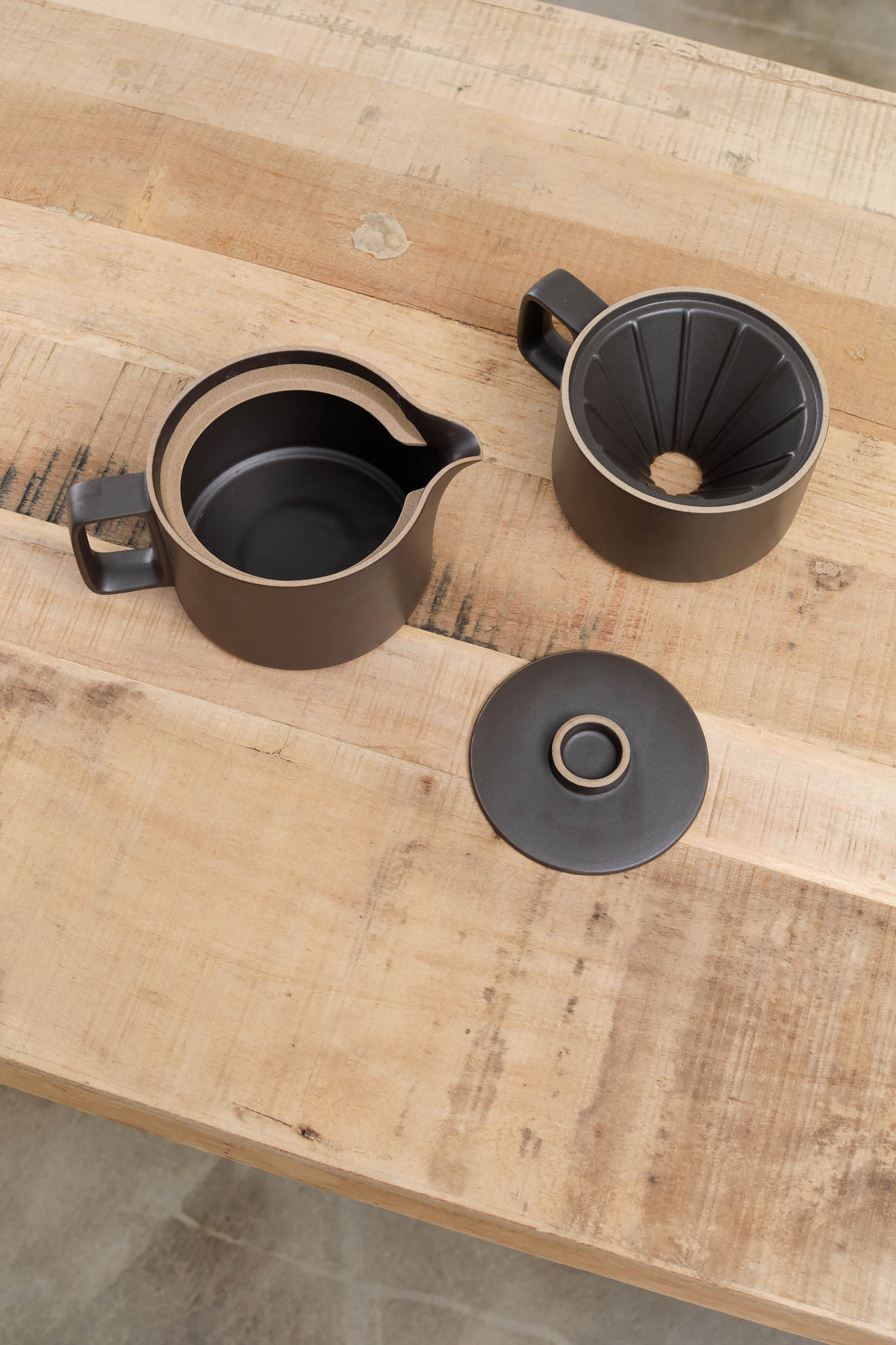 Ceramic Coffee Dripper with Teapot in Black by Hasami Porcelain 