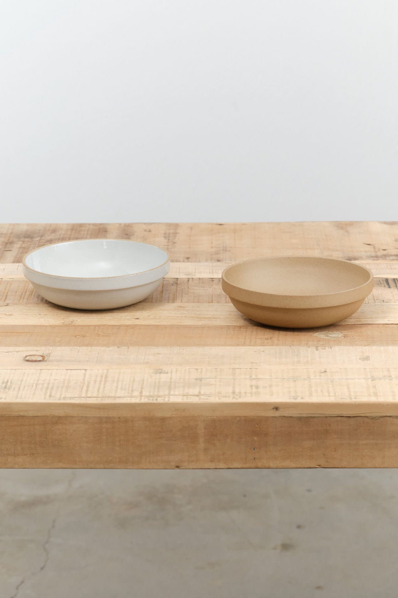 Hasami Porcelain Home Kitchen Dishware Medium Shallow Round Bowl