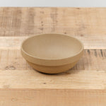 Hasami Porcelain Home Kitchen Dishware Small Shallow Round Bowl Natural / 5 5/8" Dia X 2" H