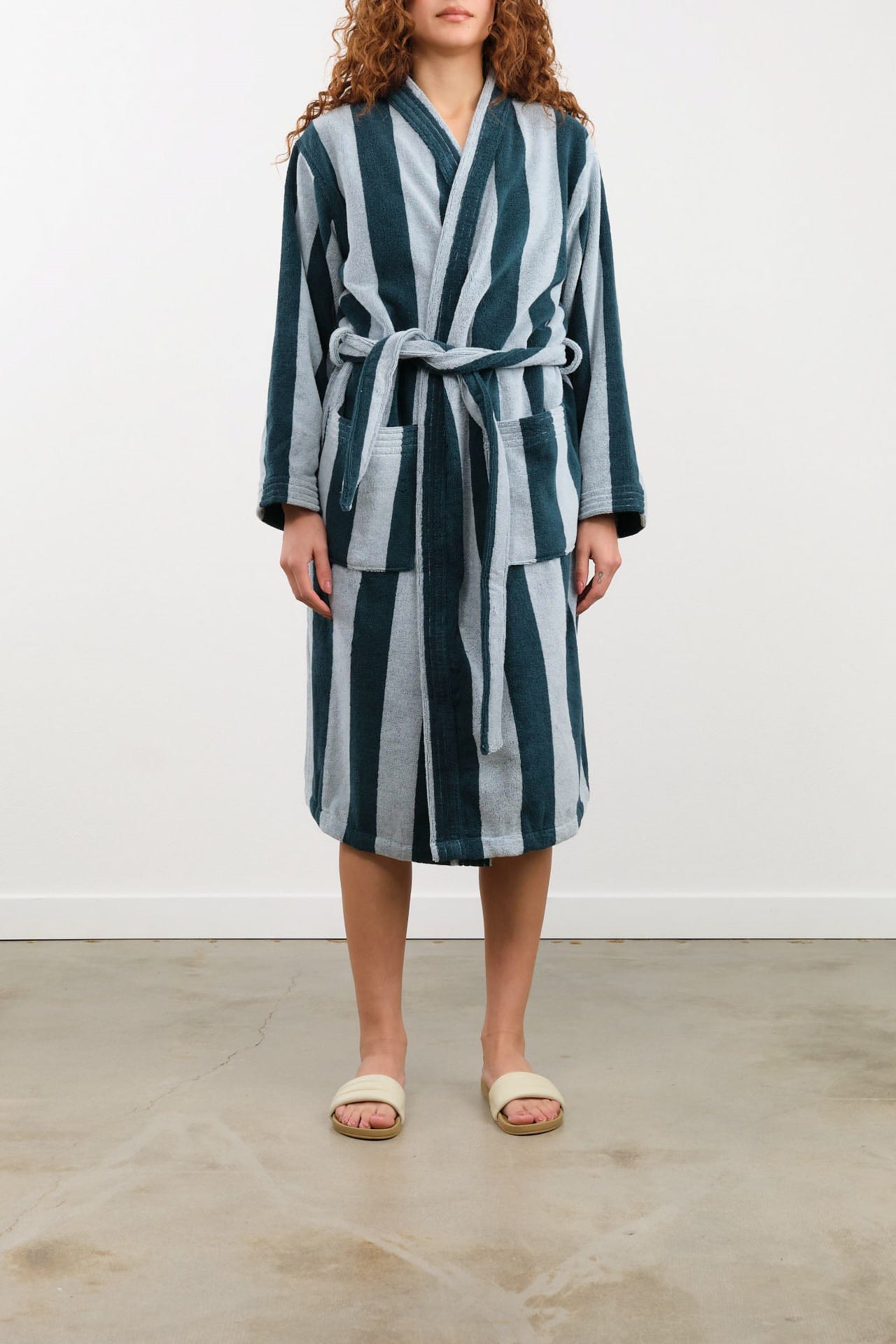 Hawkins New York Apparel Womens Lounge Simple Striped Terry Bathrobe in Sky/Peacock