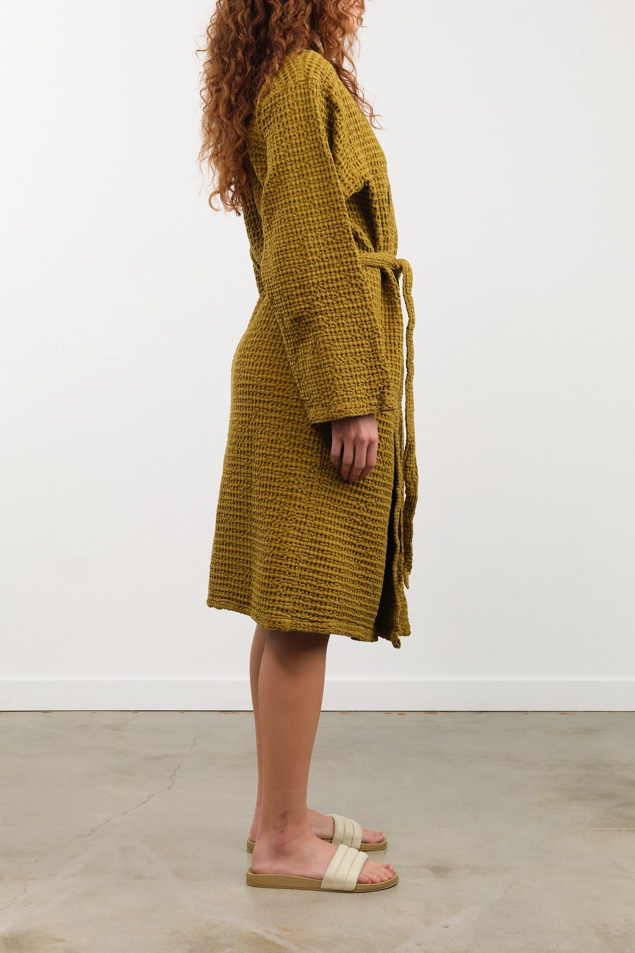 Hawkins New York Apparel Womens Lounge Simple Waffle Bathrobe in Bronze