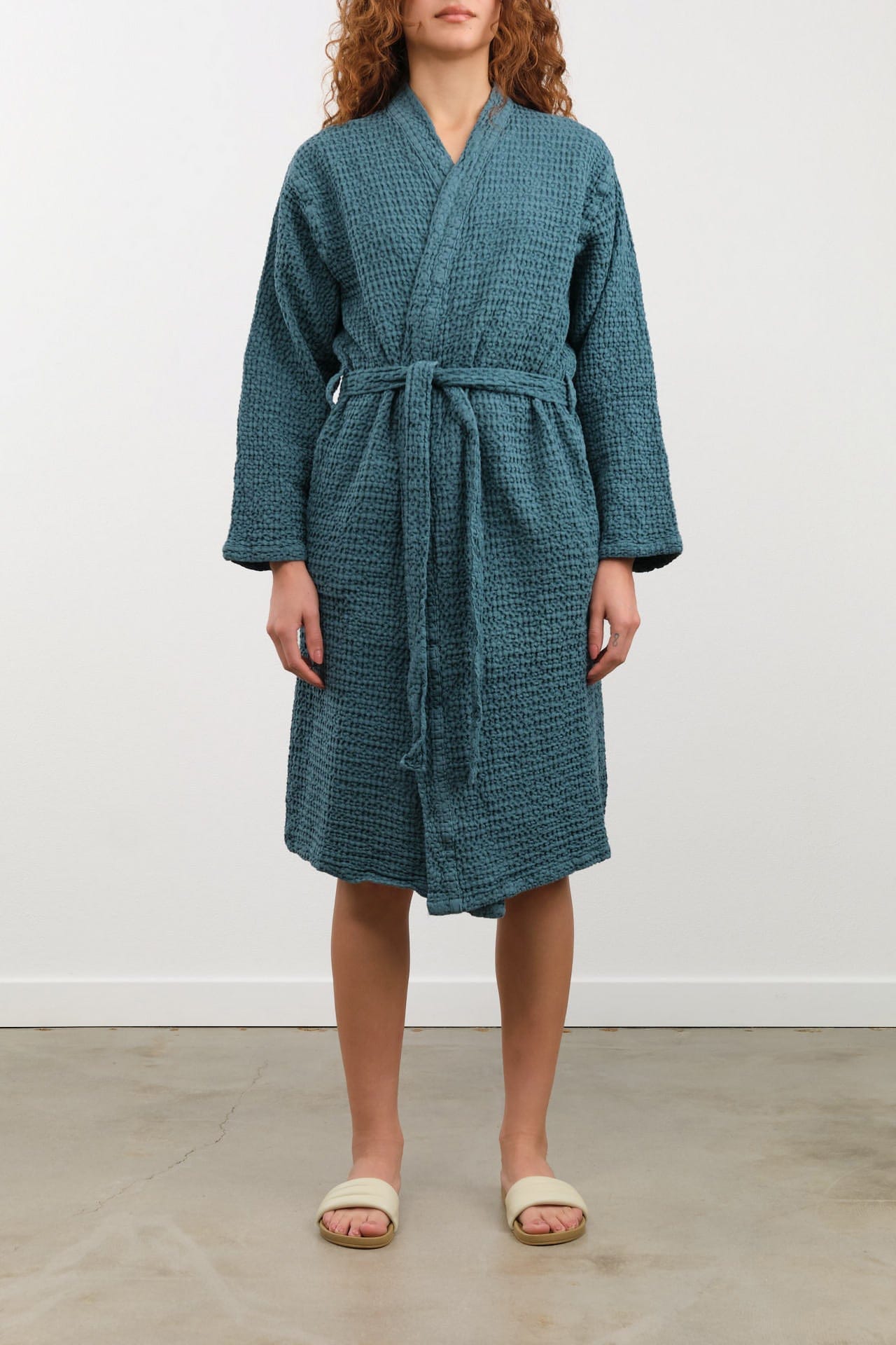 Hawkins New York Apparel Womens Lounge Simple Waffle Bathrobe in Peacock