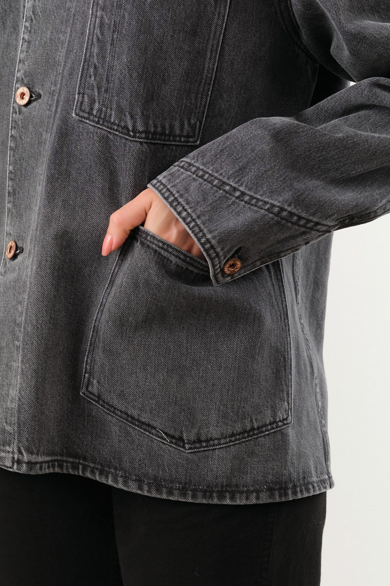 Hey Gang Apparel Womens Jackets The Barn Coat in Jett Wash