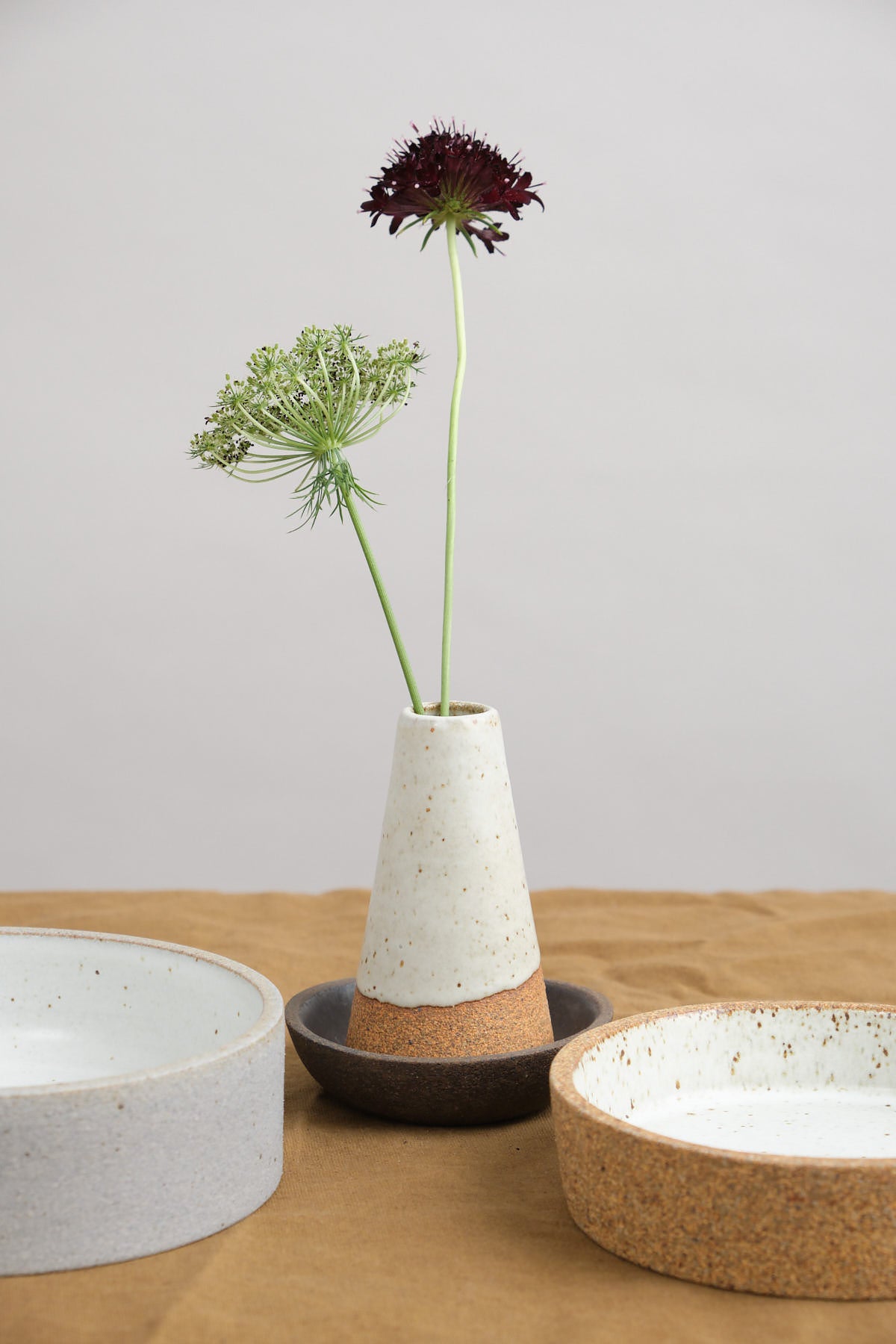 Humble Ceramics Mudra Vase in Sandstone/Snow White
