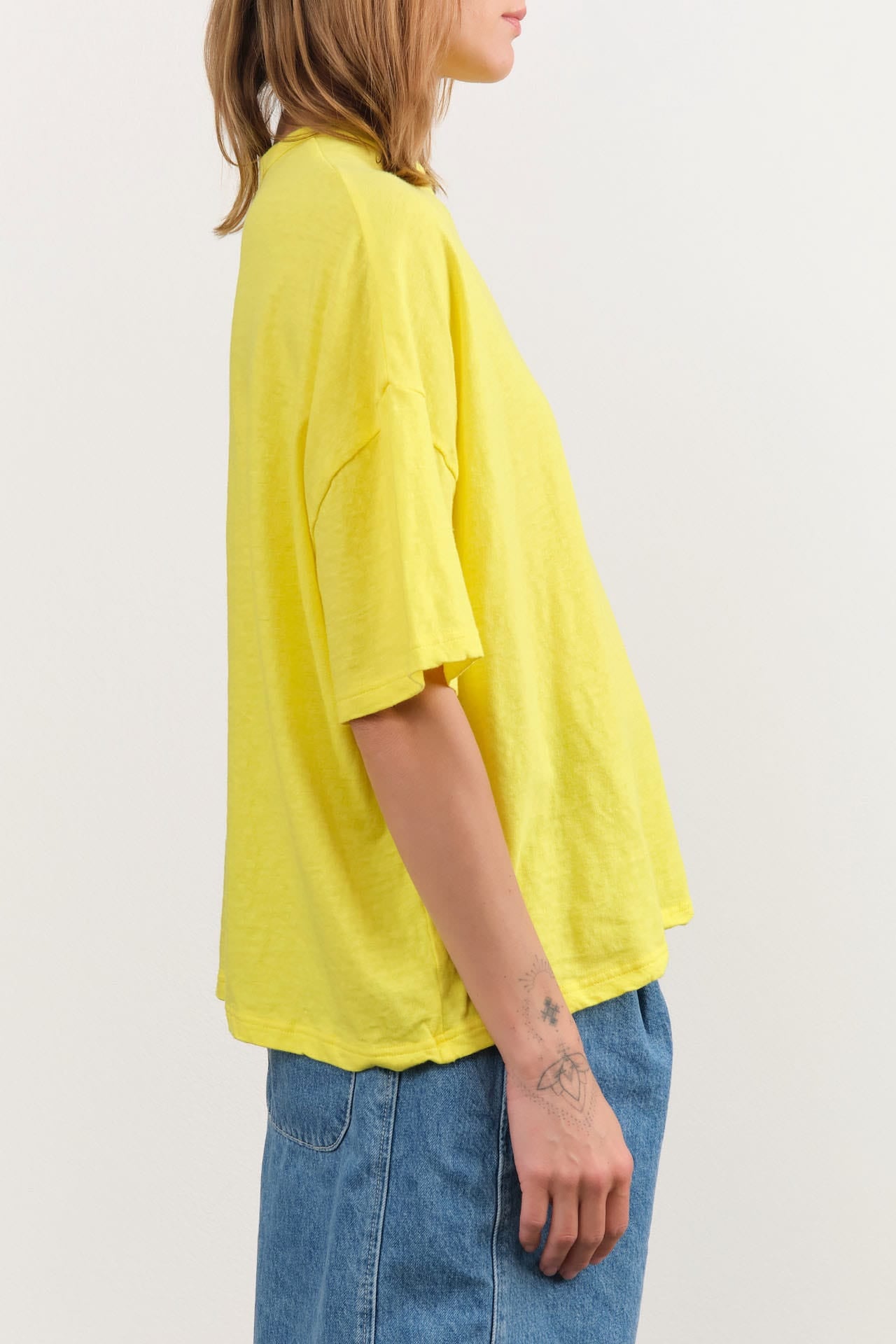 Ichi Antiquities Apparel Womens Tees Wide Knit T-Shirt in Yellow Yellow / One Size