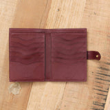 Il Bisonte Accessories Wallets Archivio Wallet in Black Cherry Black Cherry / 5.5" L X 4" W X 0.5" D
