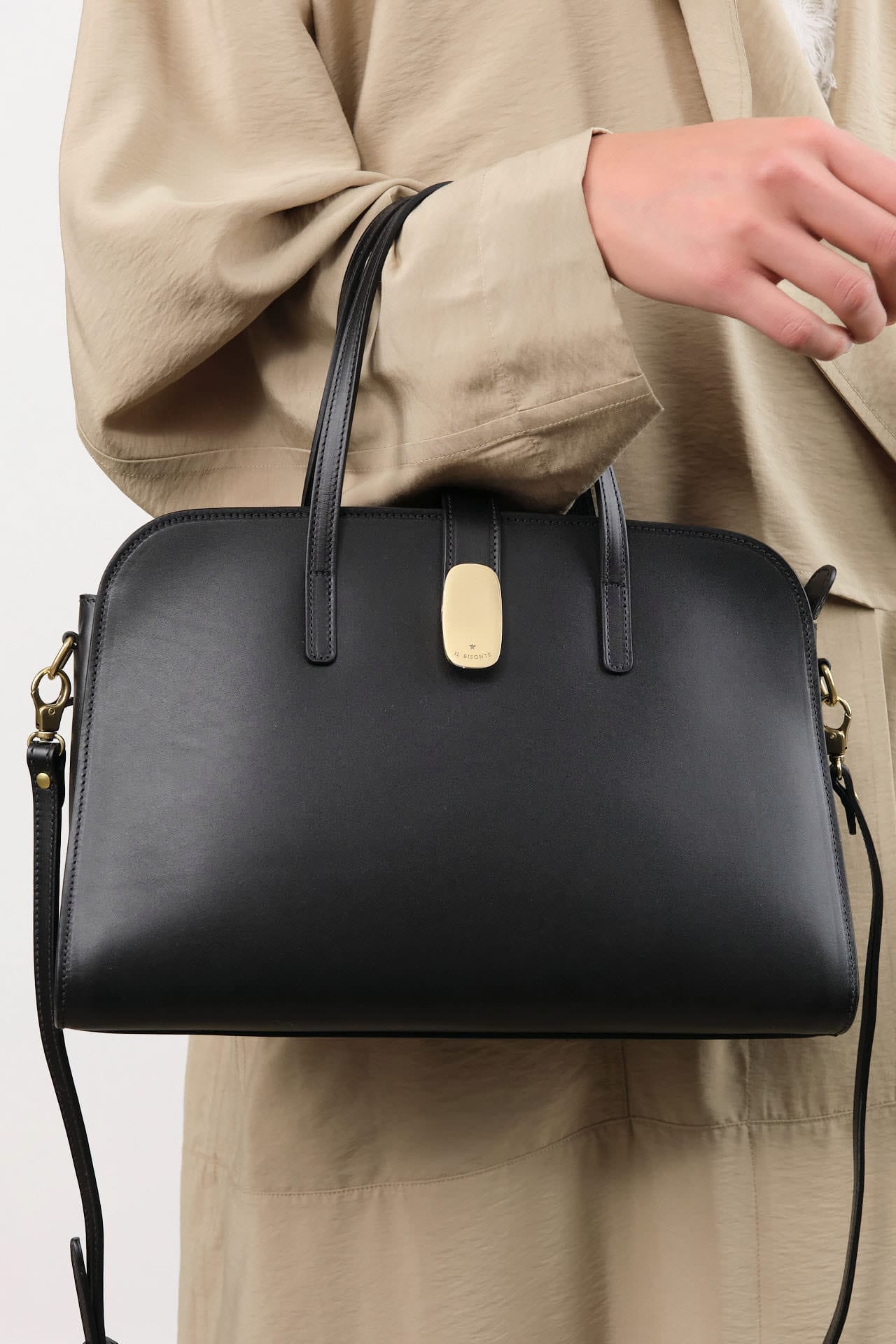 Il Bisonte Accessories Bags Atelier Handbag Nero / 12.5" L X 8.25" W X 5" D