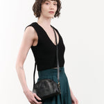 Il Bisonte Accessories Bags Classic Crossbody Bag in Nero Nero / 8.5" L X 6.25" H X 3" D