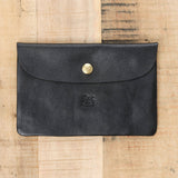 Il Bisonte Classic Envelope Case in Nero