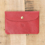 Il Bisonte Classic Envelope Case in Rosso