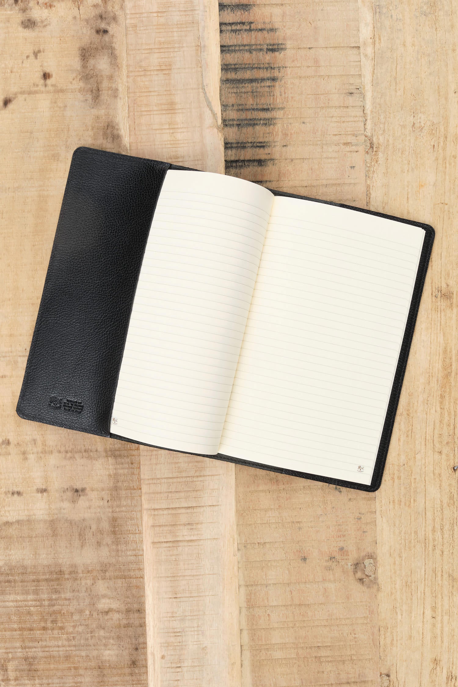 Il Bisonte Designer Italian Leather Classic Notebook in Nero Black