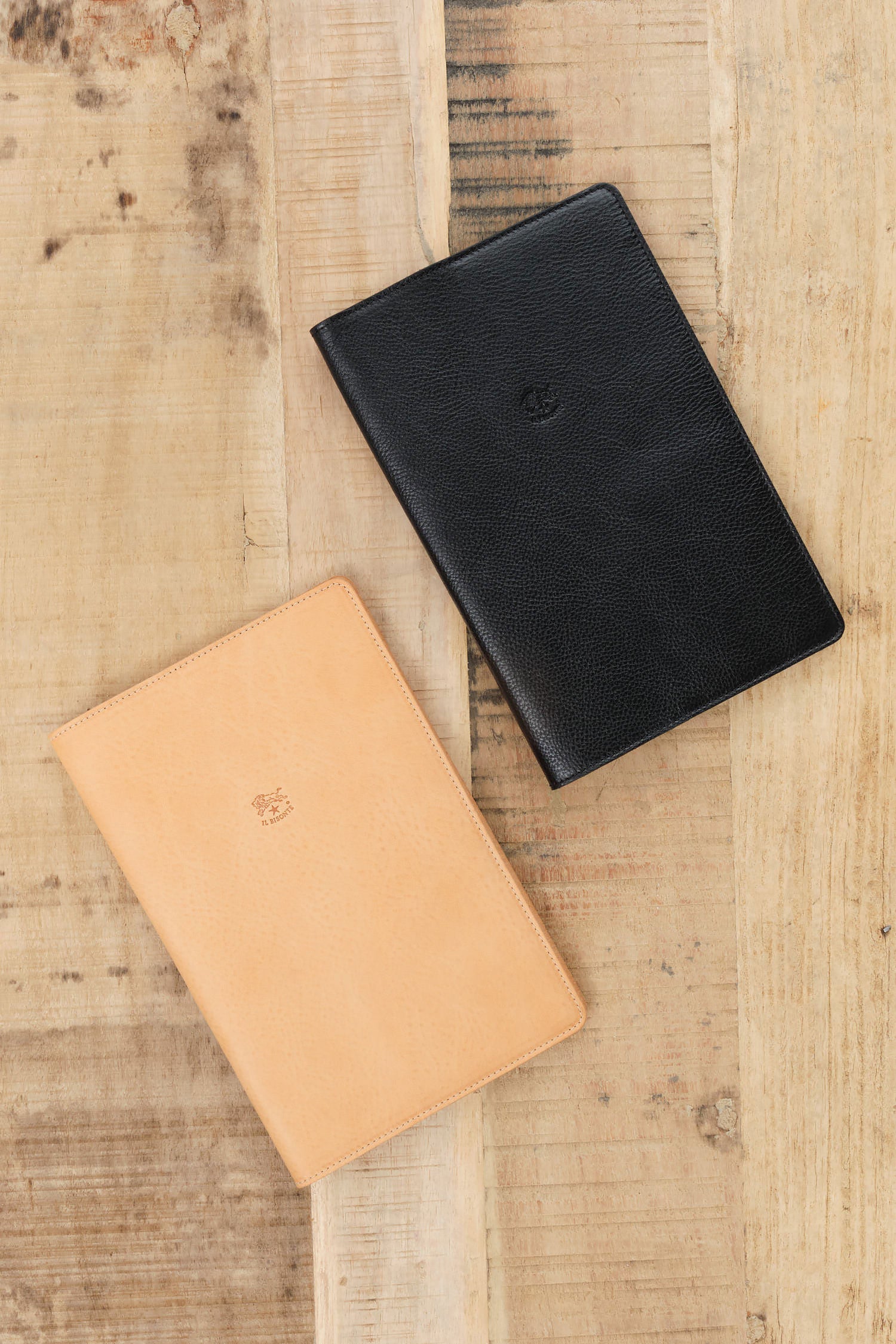 Classic Notebook by Il Bisonte in Nero