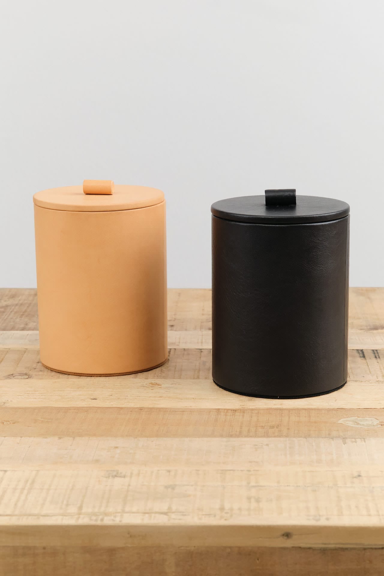 Il Bisonte Home Kitchen Containers Cowhide Container
