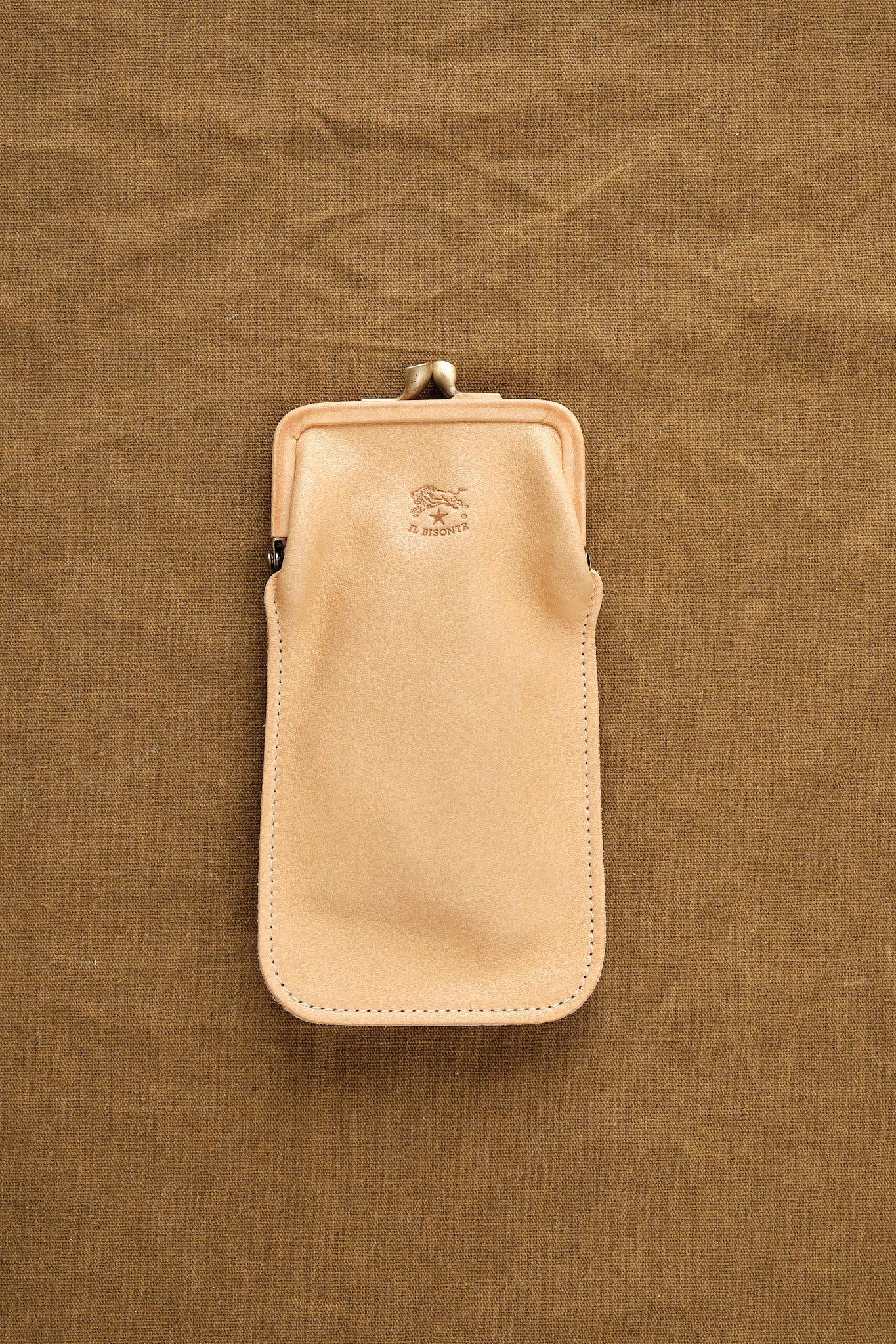 Top view of Glasses Case in Naturale