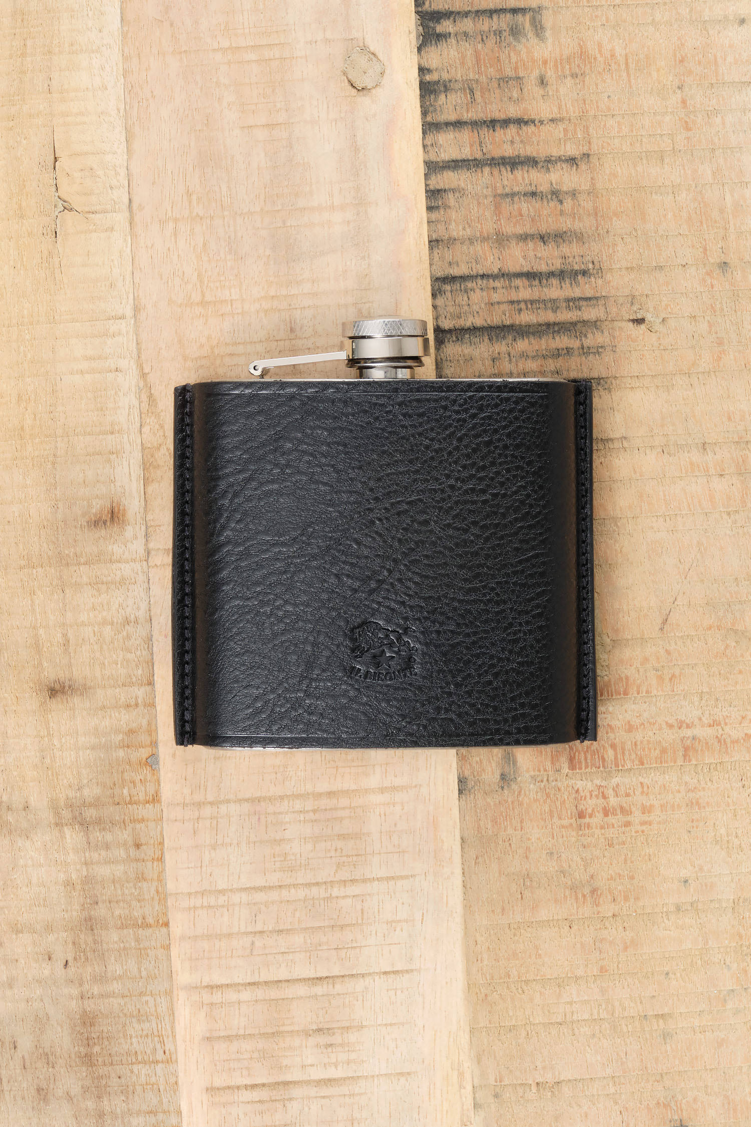 Cowhide Leather Hip Flask in Nero Black by Il Bisonte 