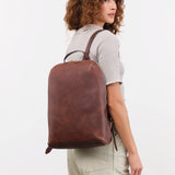 Il Bisonte Accessories Bags Duccio Backpack Bag in Caffe Caffe / 11" L X 15.5" H X 4.25" D