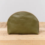 Il Bisonte Accessories Bags Large Bigallo Beauty Case in Verde Rugiada Verde Rugiada / 8" L X 6.25" H X 2.75" D