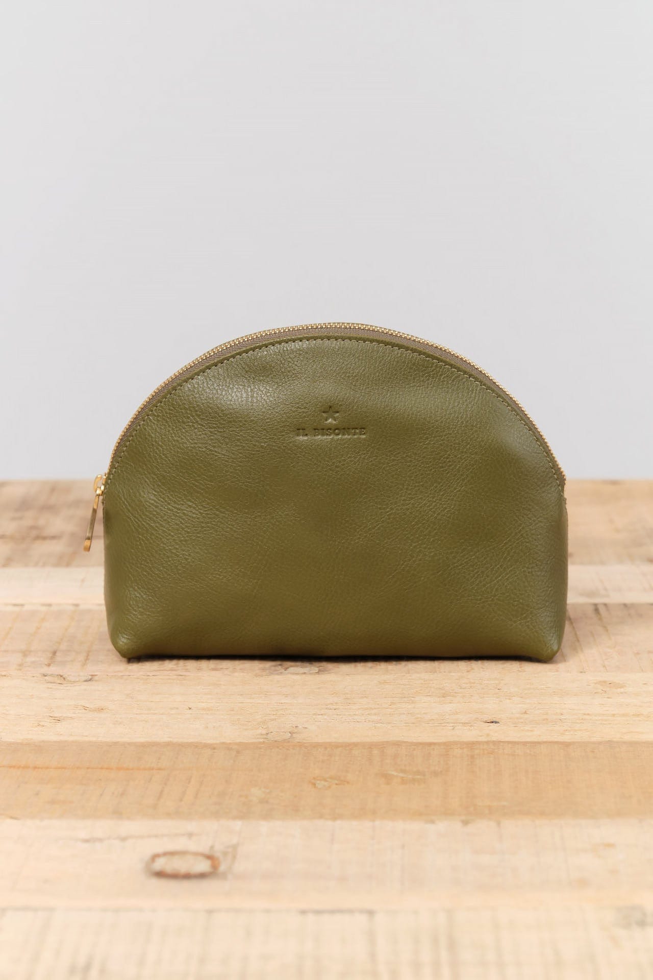 Il Bisonte Accessories Bags Large Bigallo Beauty Case in Verde Rugiada Verde Rugiada / 8" L X 6.25" H X 2.75" D