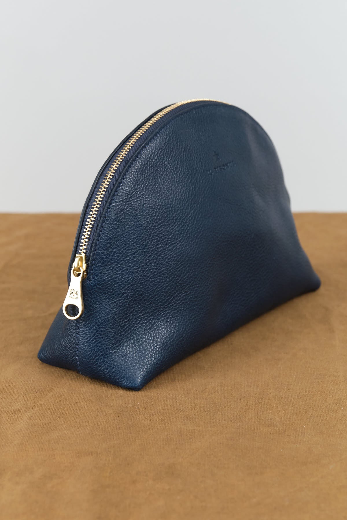 Side view of Large Bigallo Beauty Case in Blue
