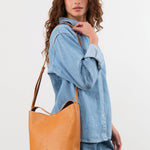 Il Bisonte Accessories Bags Le Laudi Bucket Bag Naturale / 11.75" L X 11" WX 5.5" D