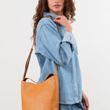 Il Bisonte Accessories Bags Le Laudi Bucket Bag Naturale / 11.75" L X 11" WX 5.5" D