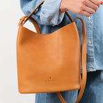 Il Bisonte Accessories Bags Le Laudi Bucket Bag Naturale / 11.75" L X 11" WX 5.5" D