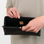Il Bisonte Accessories Bags Manuela Clutch Bag in Nero Nero / 10.25" L X 5" H X 1.5" D